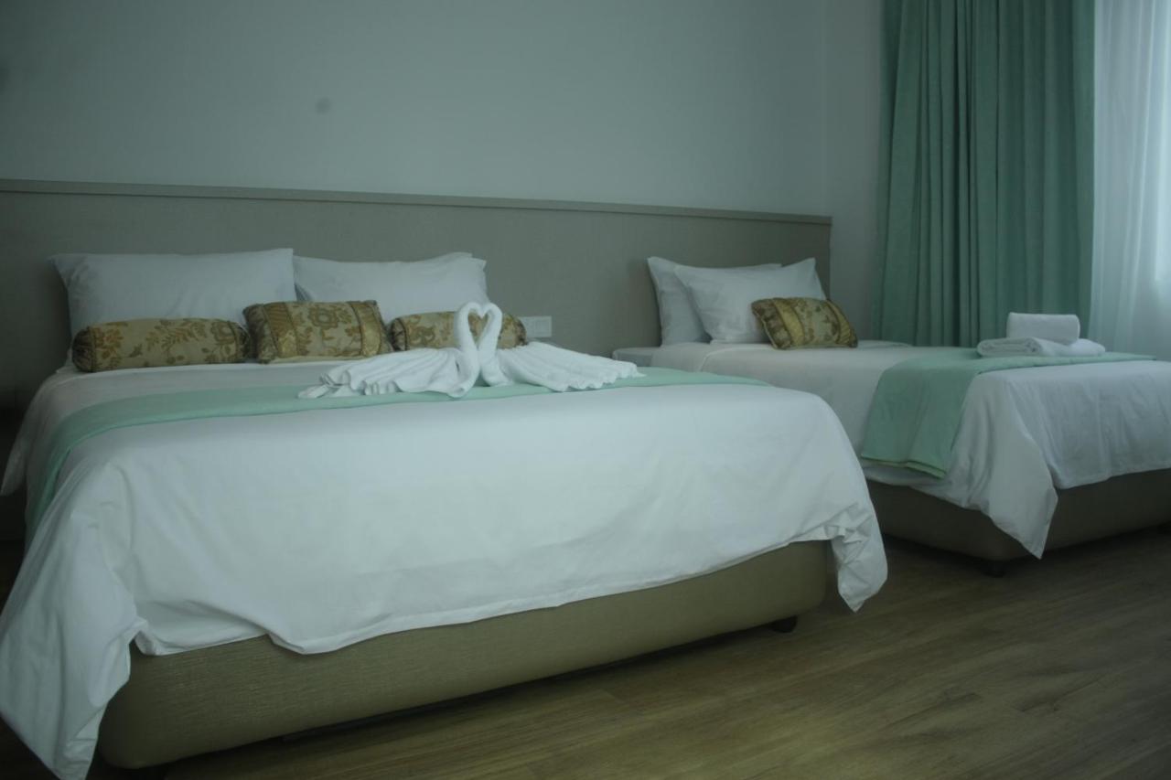Citi Hotel Мири Екстериор снимка